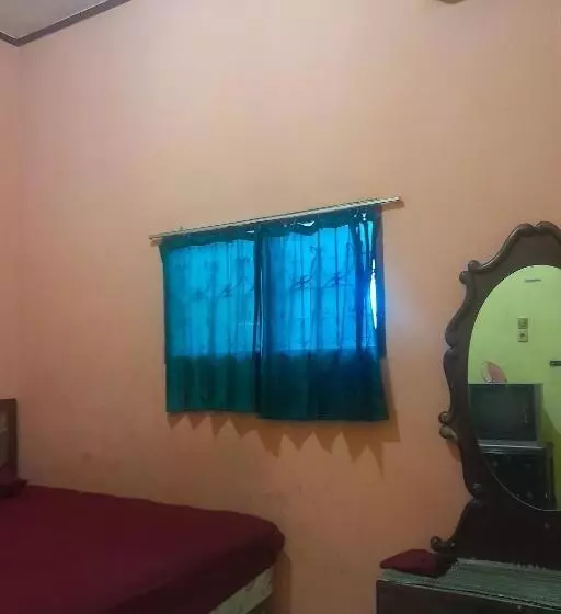ホテル Spot On 93852 Fermansio Homestay 2