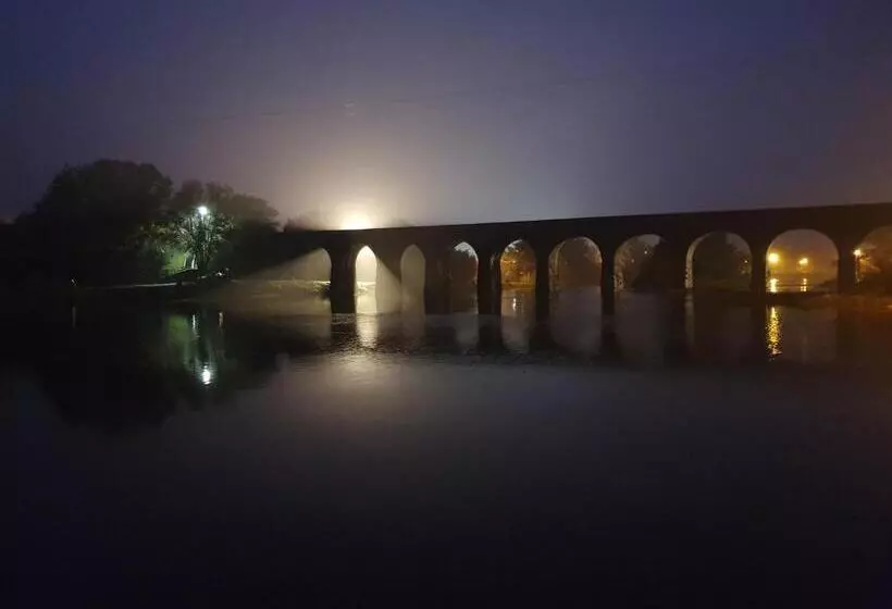 ペンション Bayview Bed & Breakfast