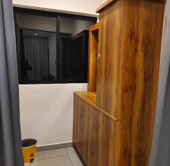 פנסיון Crocolakes Huts By Travellikee