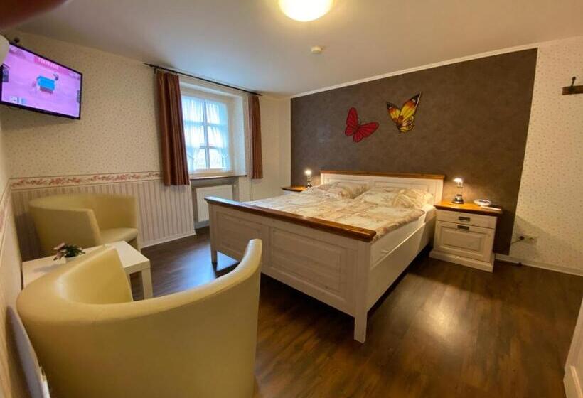 ペンション Gästehaus Bauernstube