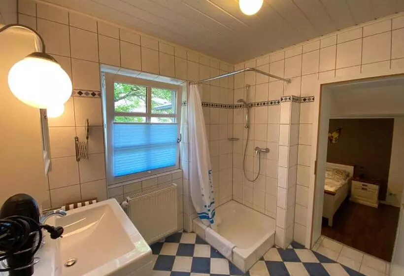 ペンション Gästehaus Bauernstube