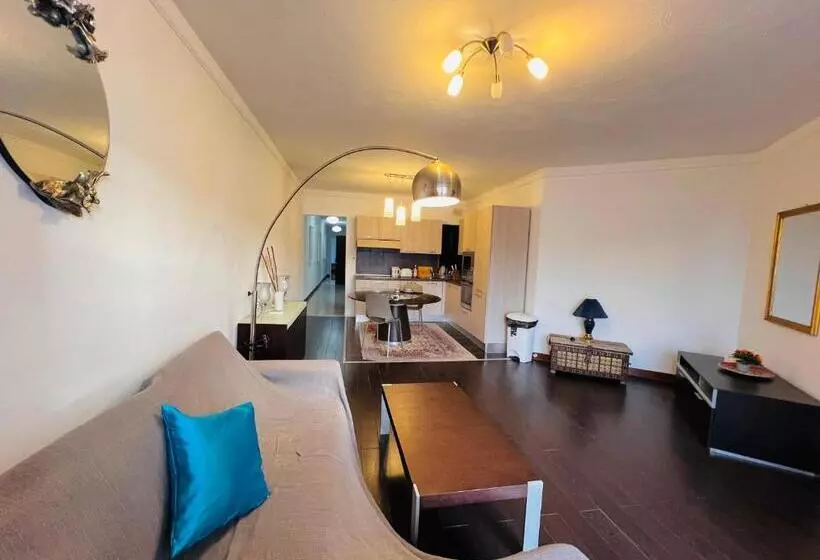 پانسیون Room 1 Salina Seaview Retreat