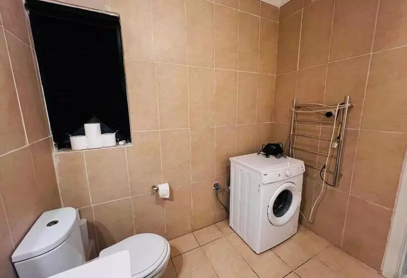 پانسیون Room 1 Salina Seaview Retreat
