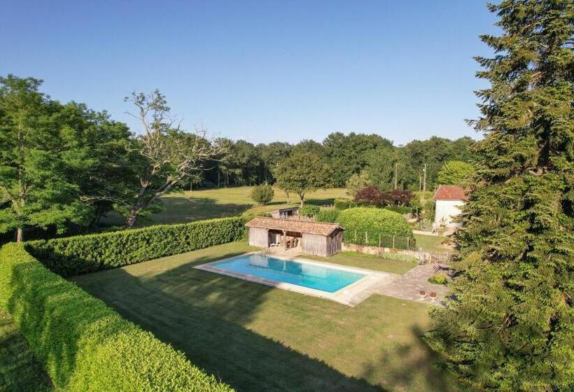 مبيت وإفطار Domaine De Laguneaussan