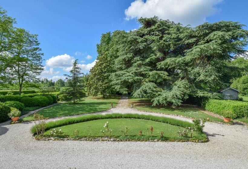 مبيت وإفطار Domaine De Laguneaussan