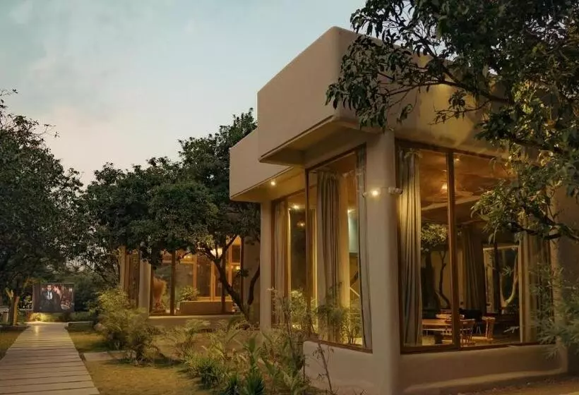 Giovanni Village Resort