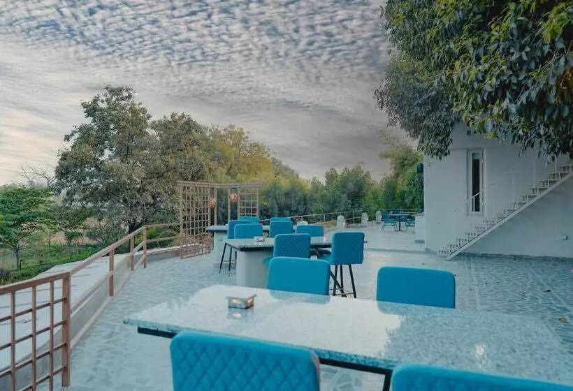 Giovanni Village Resort