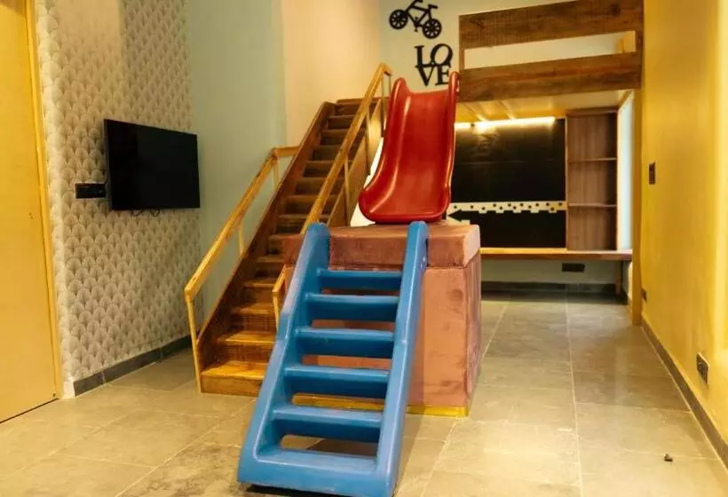 Giovanni Village Resort