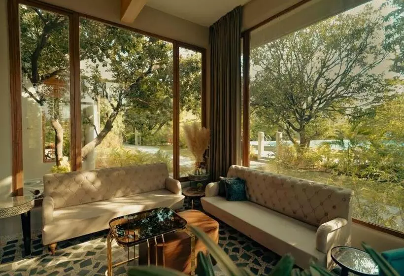 Giovanni Village Resort