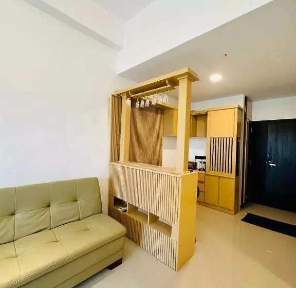 Grand Sri Lounge   Ocean Breeze Hotel Residents