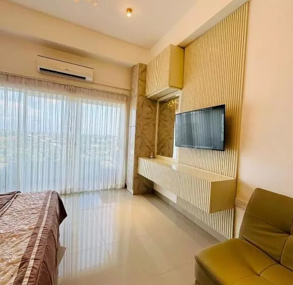 Grand Sri Lounge   Ocean Breeze Hotel Residents