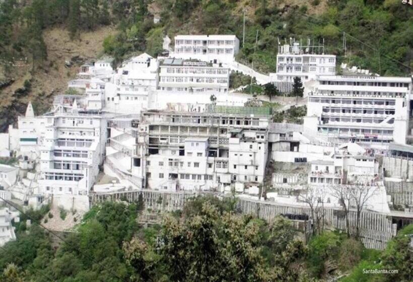 Hotel Broadway Patnitop