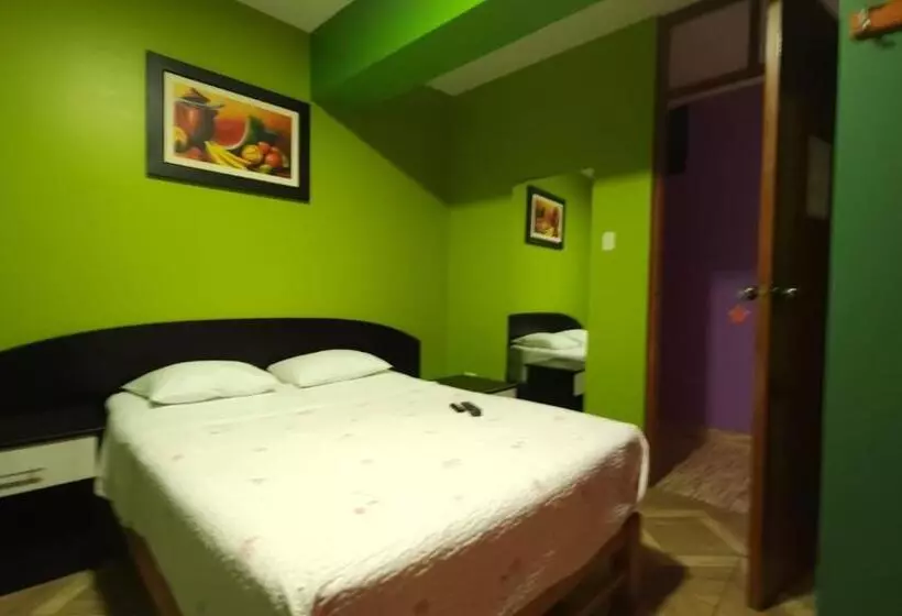 ホテル Hostal Nochero S