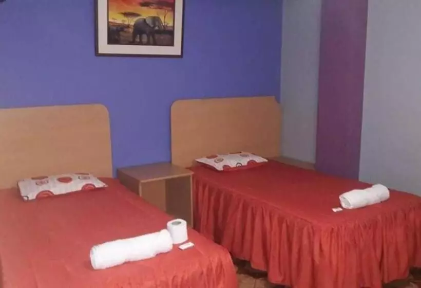 ホテル Hostal Nochero S
