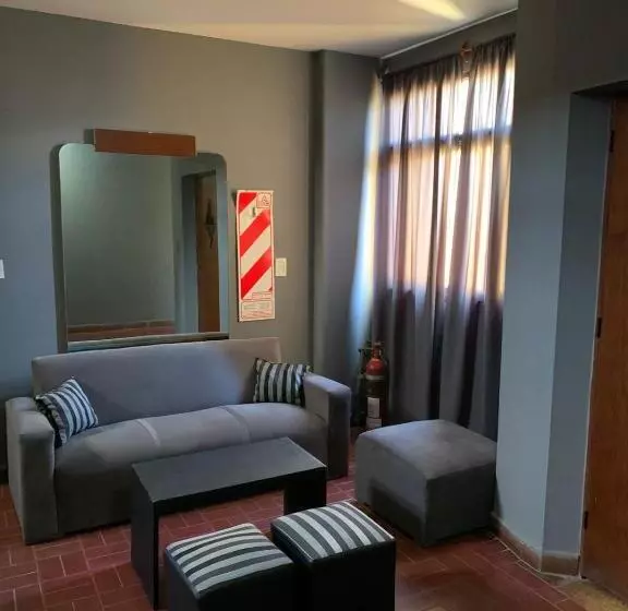 Hotelli Nuevo Trento