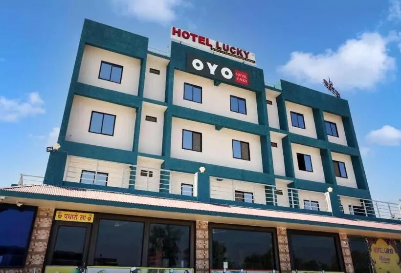 Oyo Hotel Lucky