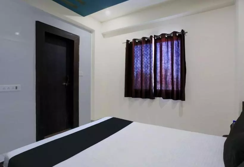Oyo Hotel Lucky