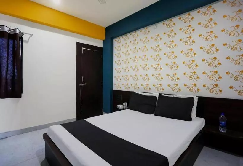 Oyo Hotel Lucky