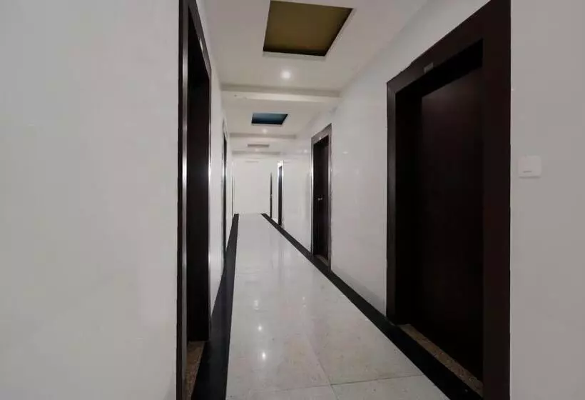 Oyo Hotel Lucky