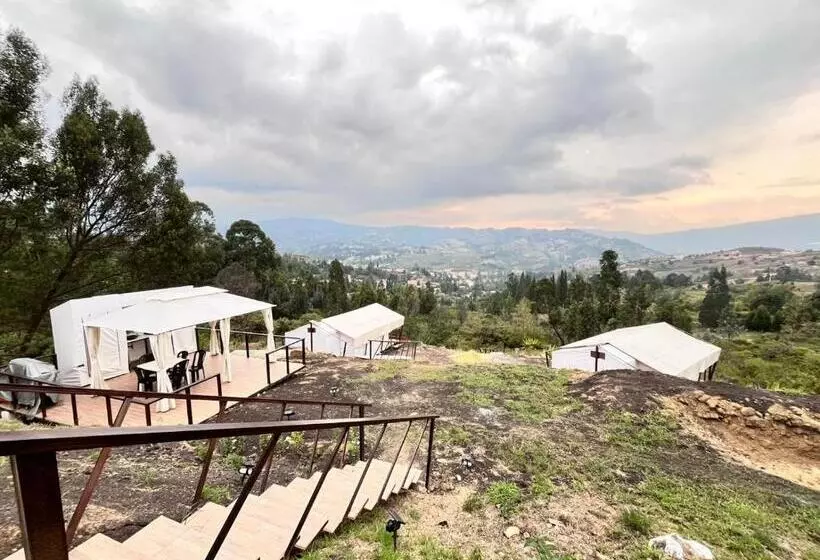 ペンション Alojamiento El Paraiso Glamping