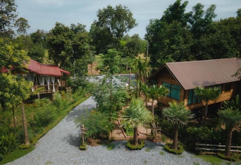 Majatalo บ้านสวนแก้วคำแพง Baan Suan Kaew Khampaeng