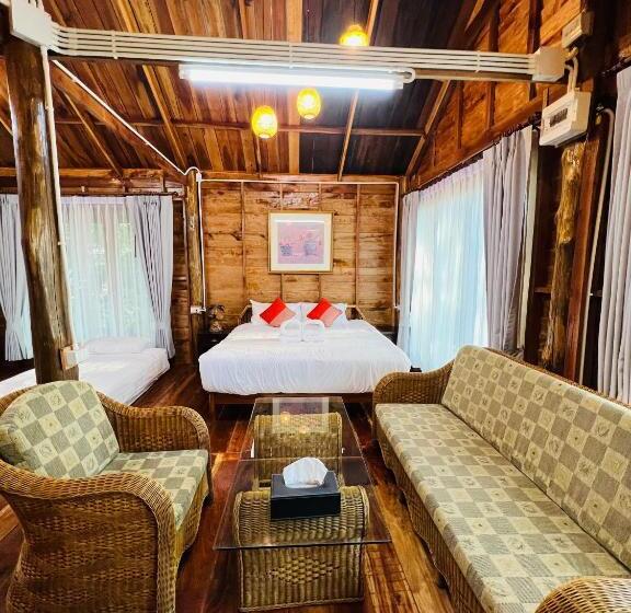 Pensió บ้านสวนแก้วคำแพง Baan Suan Kaew Khampaeng