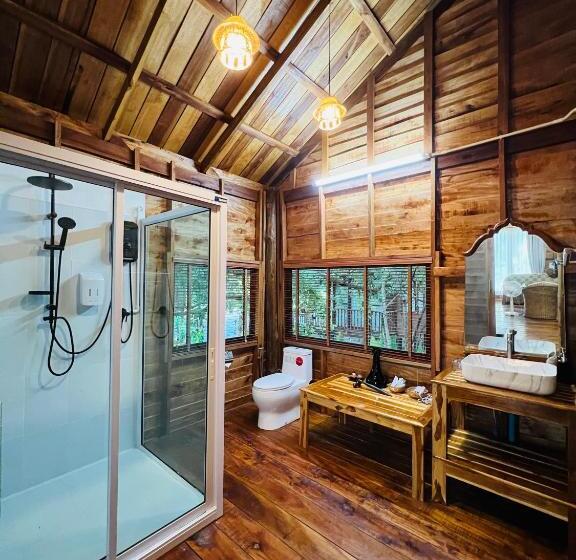 Pensió บ้านสวนแก้วคำแพง Baan Suan Kaew Khampaeng