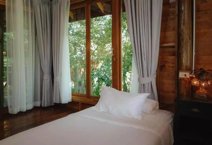 Majatalo บ้านสวนแก้วคำแพง Baan Suan Kaew Khampaeng