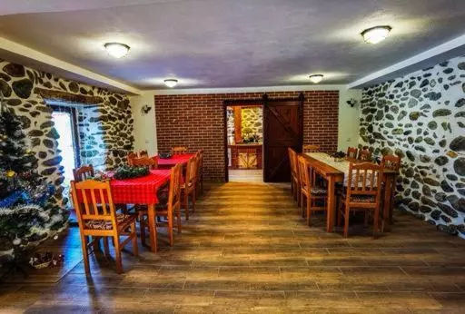 Majatalo Casa De Piatra