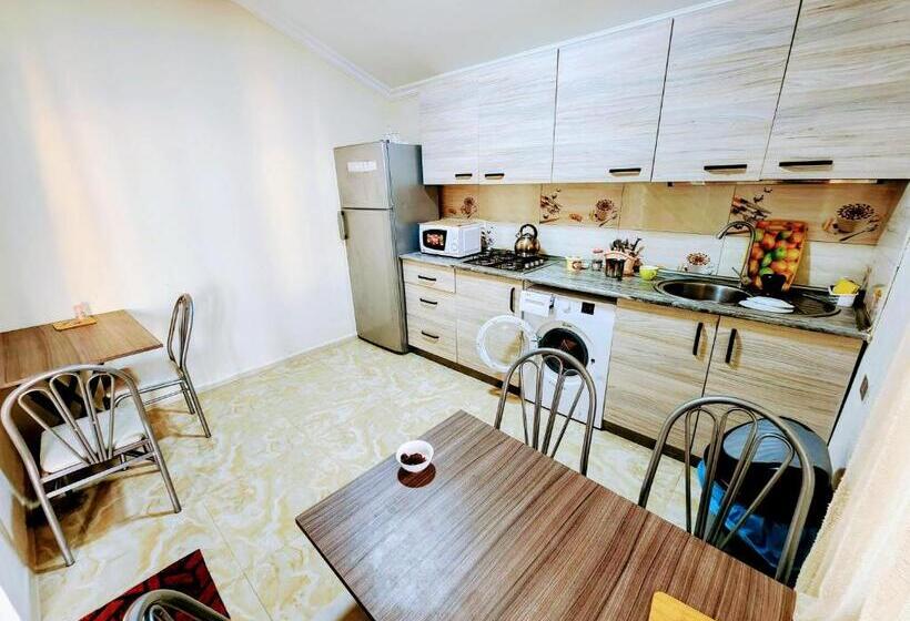 پانسیون Guest House Nona