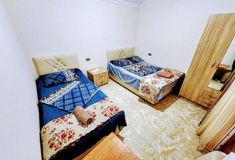 پانسیون Guest House Nona