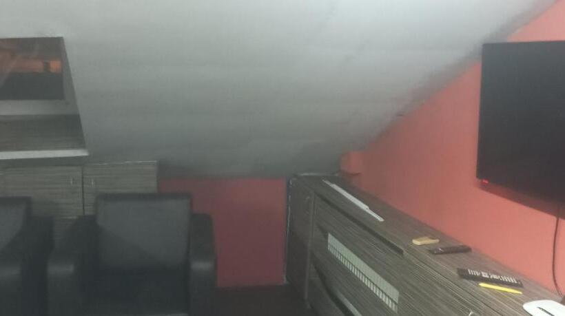 پانسیون Janjak