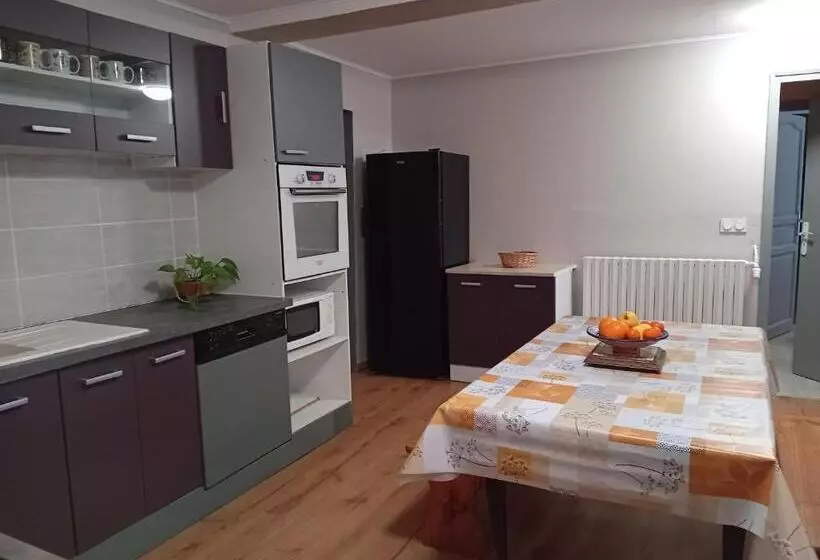 Majatalo La Bergerie De Lavernhe