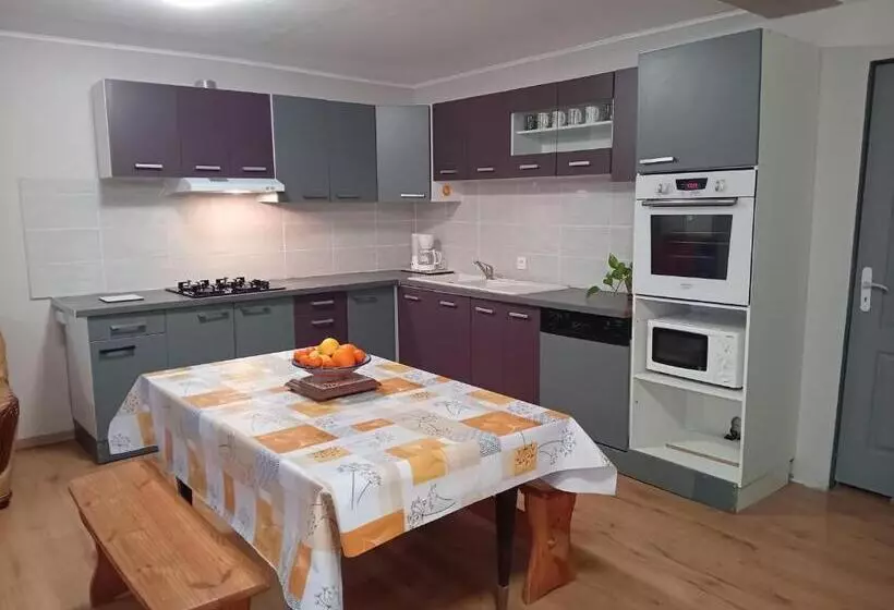 Majatalo La Bergerie De Lavernhe