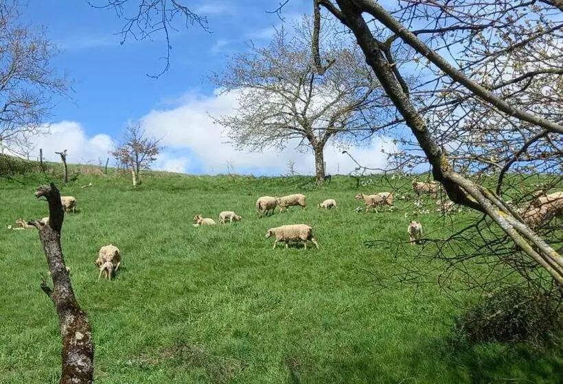 Majatalo La Bergerie De Lavernhe
