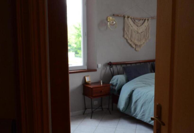 Пансион Les Dépendances Du Château