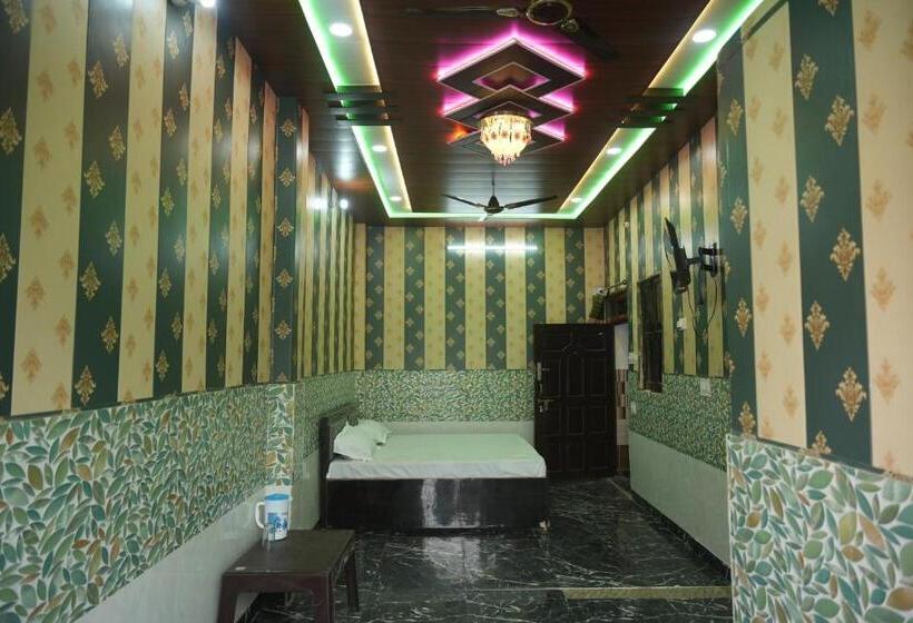 펜션 Raj Residency