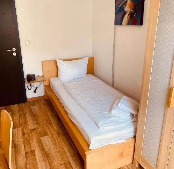 پانسیون Stay Inn Central Station