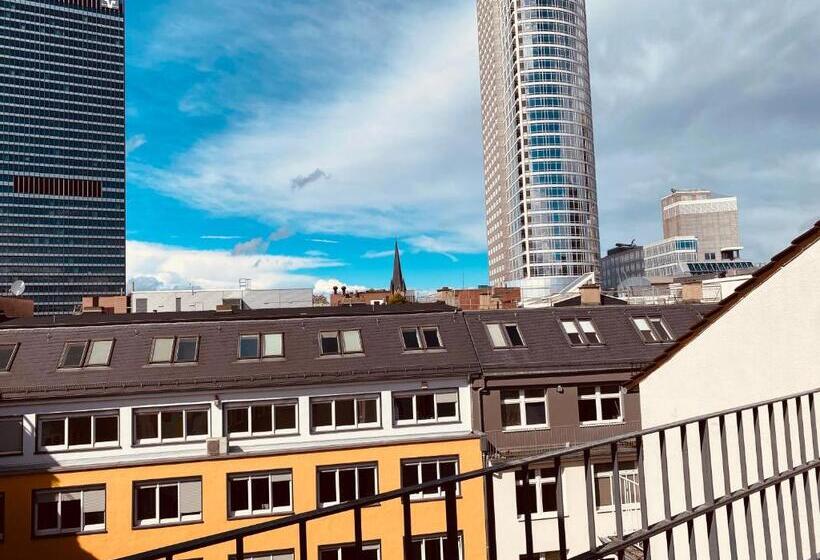 بنسيون Stay Inn Central Station