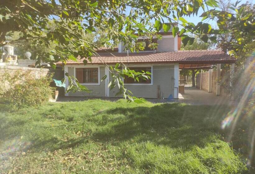 Pension Ullumpa Chill Host