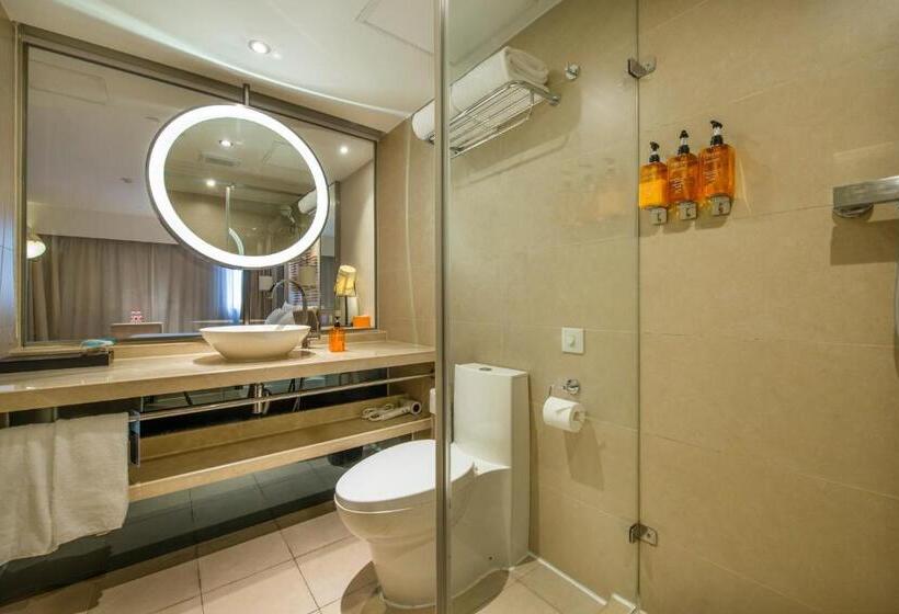 Victoria Hotel Foshan Ancestral Temple Subway Station