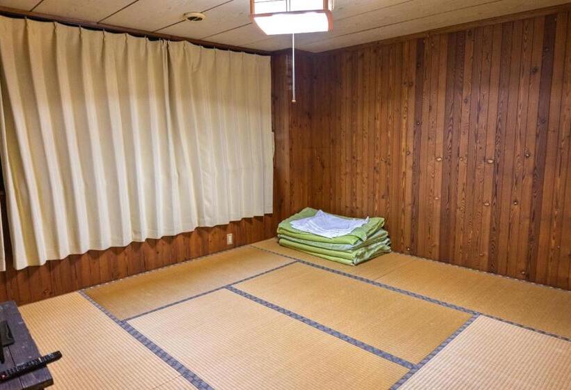 Retkeilymaja くぶむ荘