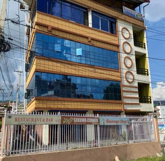 Bansbari Hotel & Resort