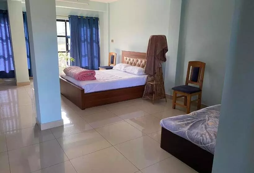 Bansbari Hotel & Resort