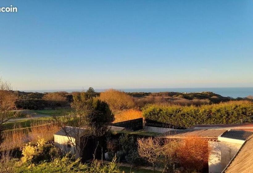 مبيت وإفطار Pierre & Scully