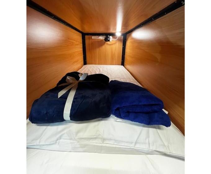 Capsuleaccom Hostel