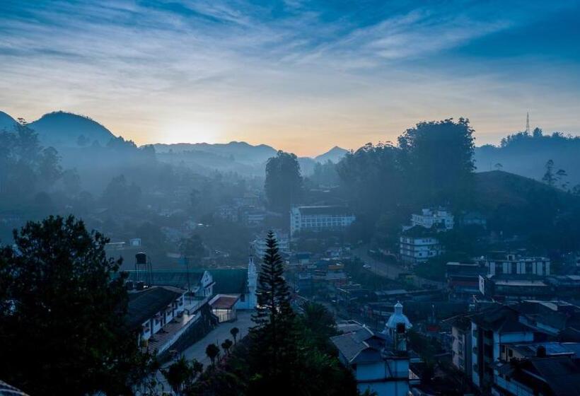ホテル Carmel Top Munnar