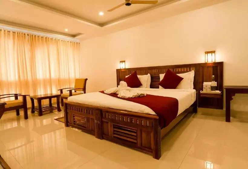 هتل Carmel Top Munnar