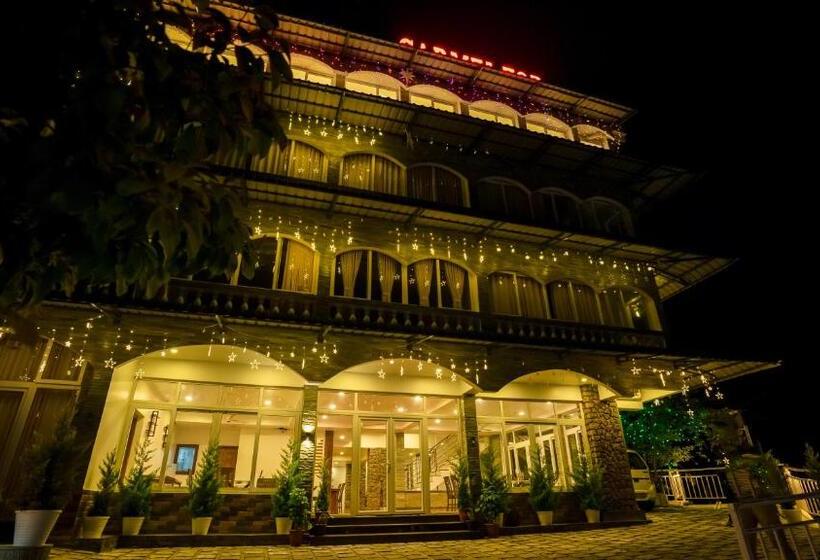 ホテル Carmel Top Munnar