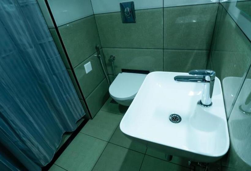 ホテル Carmel Top Munnar